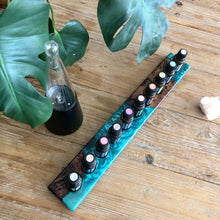 Load image into Gallery viewer, Resin &amp; Timber Essential Oil Stand - Turquoise